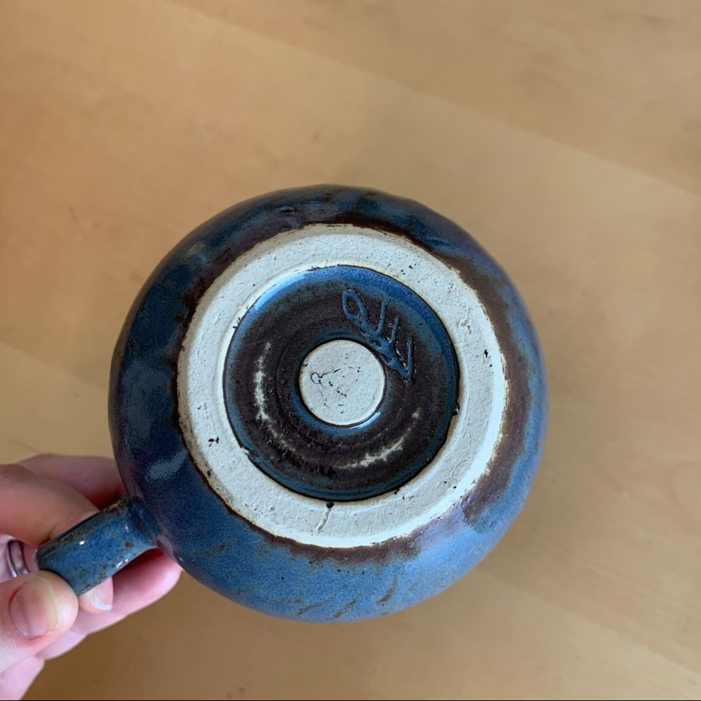 Handmade Pottery Mug - Picture 6 of 7